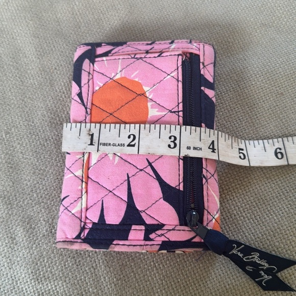 Vera Bradley Pink Patterned Women's Bag - Picture 7 of 10